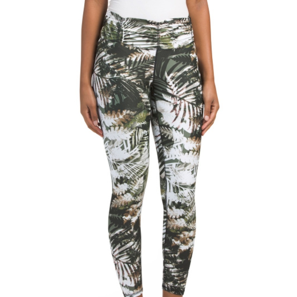 BRAND NEW BODY LANGUAGE LEGGINGS👖👩❤👟